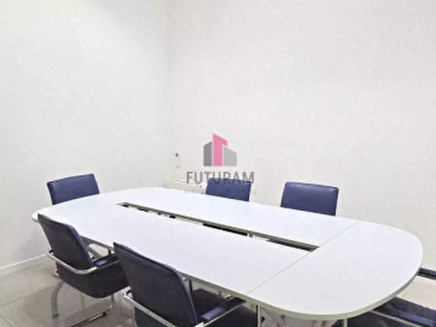 Immagine 9 di Ufficio in affitto  in via brescia a Torri Di Quartesolo