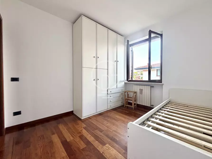 Immagine 33 di Appartamento in vendita  a Desenzano Del Garda