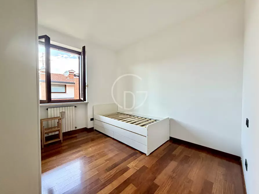 Immagine 34 di Appartamento in vendita  a Desenzano Del Garda