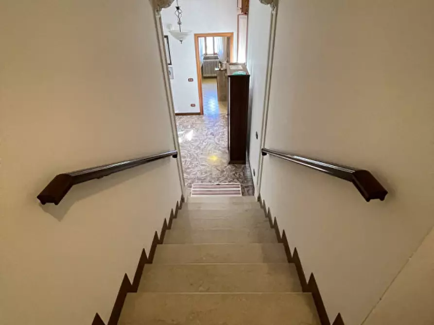 Immagine 19 di Villetta a schiera in vendita  a Gonzaga