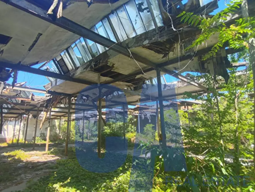 Immagine 3 di Magazzino in vendita  in VIA ROVERETO a Vigevano