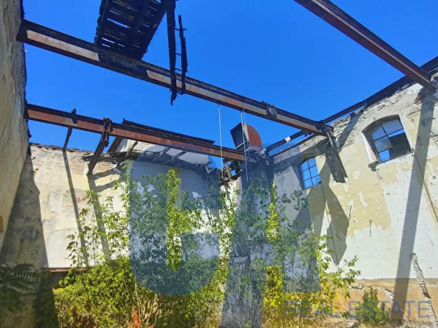 Immagine 4 di Magazzino in vendita  in VIA ROVERETO a Vigevano