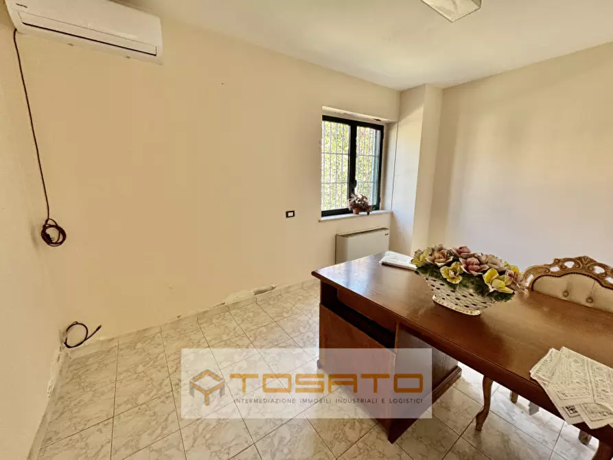 Immagine 12 di Capannone industriale in vendita  a Cerea