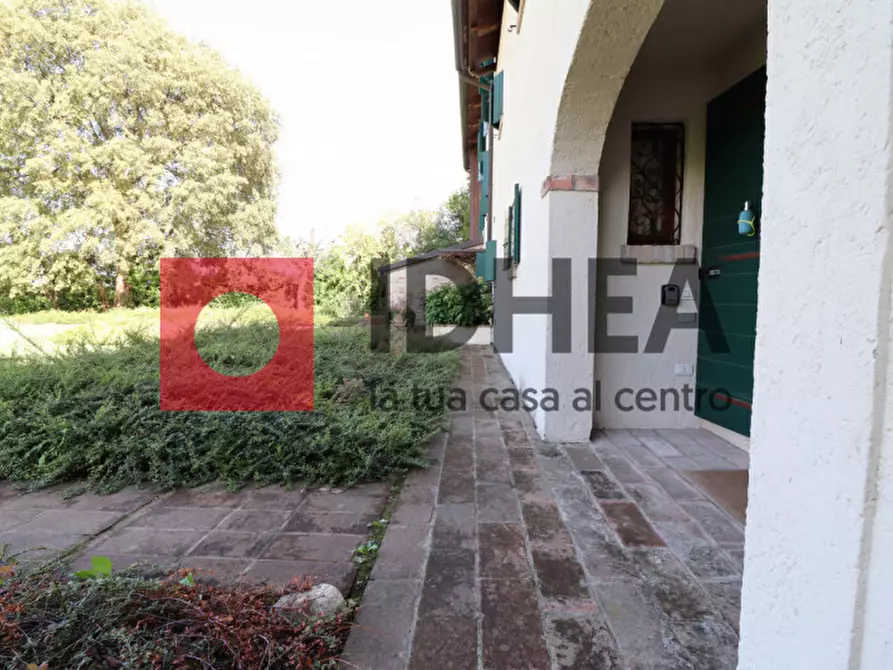 Immagine 9 di Palazzo in vendita  in Via sile a Spresiano