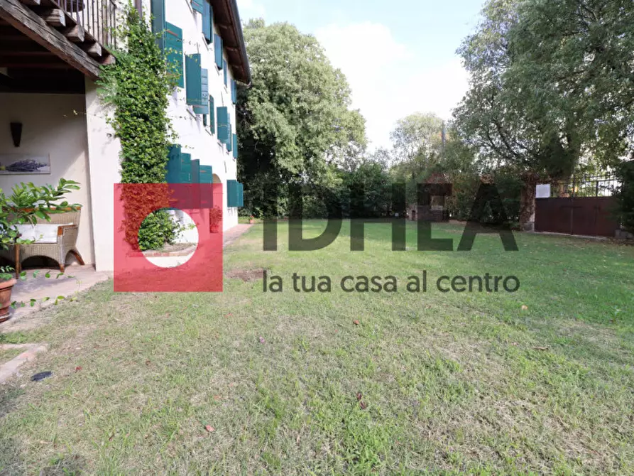 Immagine 10 di Palazzo in vendita  in Via sile a Spresiano