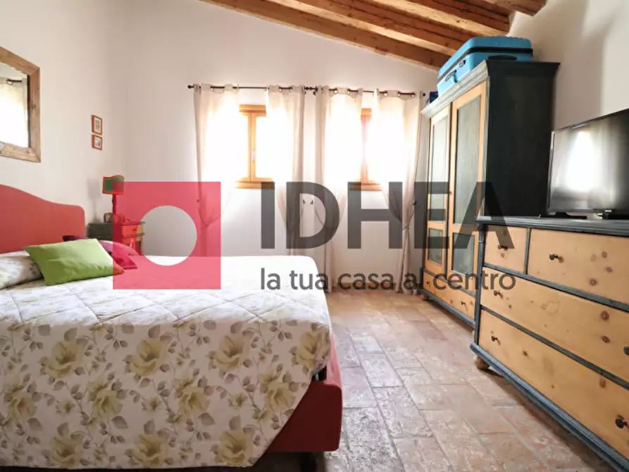 Immagine 23 di Palazzo in vendita  in Via sile a Spresiano