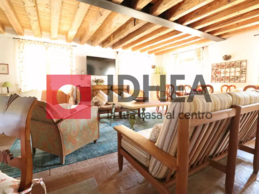 Immagine 34 di Palazzo in vendita  in Via sile a Spresiano