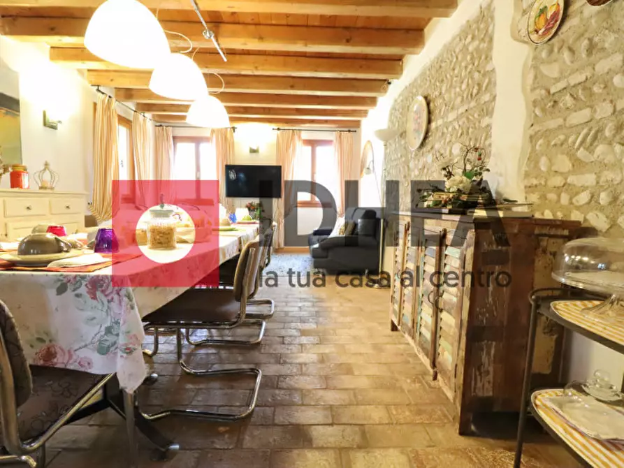 Immagine 48 di Palazzo in vendita  in Via sile a Spresiano