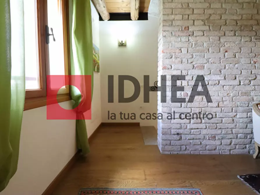 Immagine 60 di Palazzo in vendita  in Via sile a Spresiano