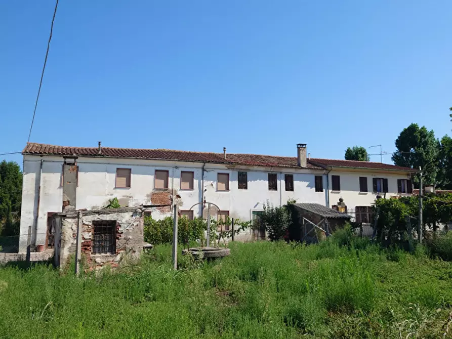 Immagine 1 di Villetta a schiera in vendita  in via rinascimento a Albaredo D'adige