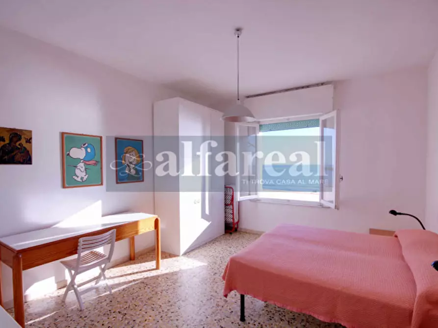 Immagine 11 di Palazzo in vendita  in Via Roma a Castiglione Della Pescaia