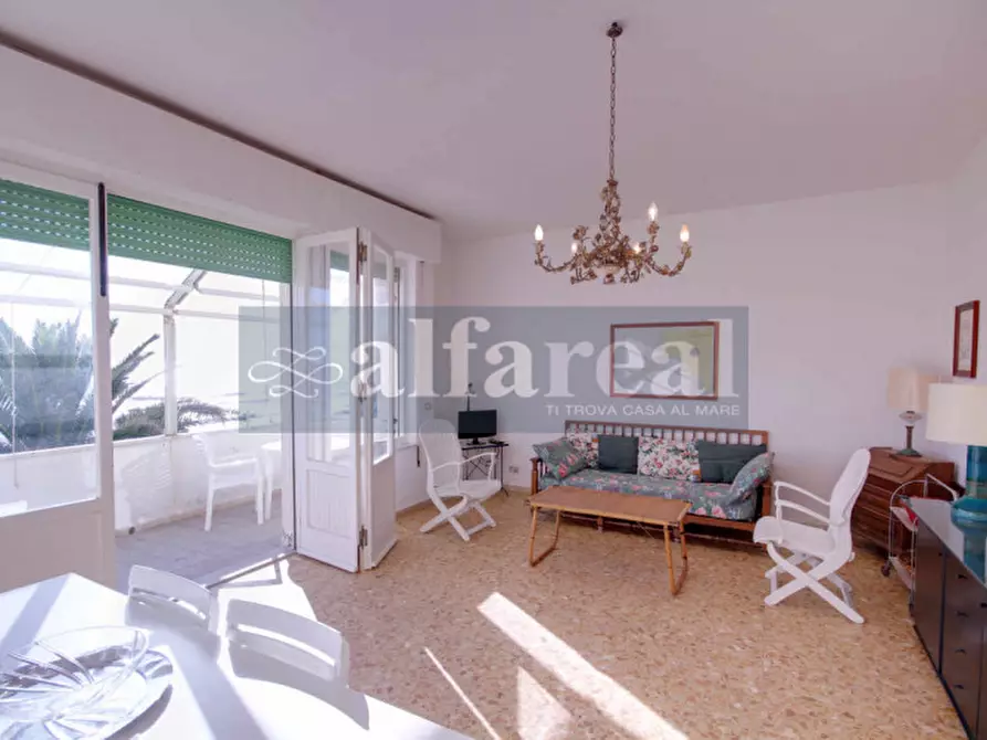 Immagine 20 di Palazzo in vendita  in Via Roma a Castiglione Della Pescaia