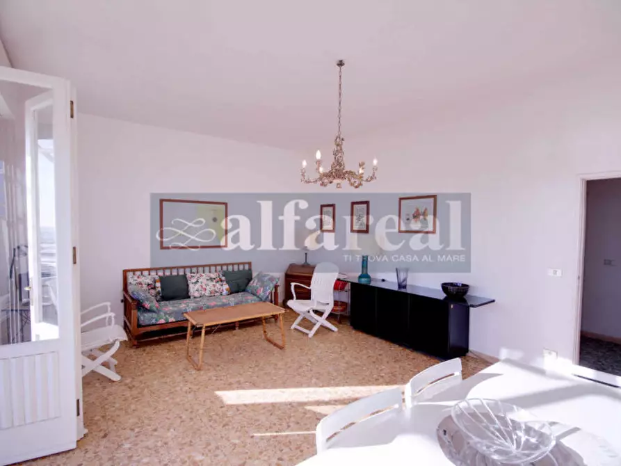 Immagine 22 di Palazzo in vendita  in Via Roma a Castiglione Della Pescaia