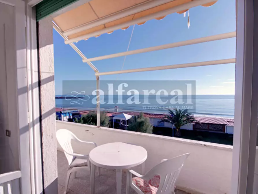 Immagine 30 di Palazzo in vendita  in Via Roma a Castiglione Della Pescaia