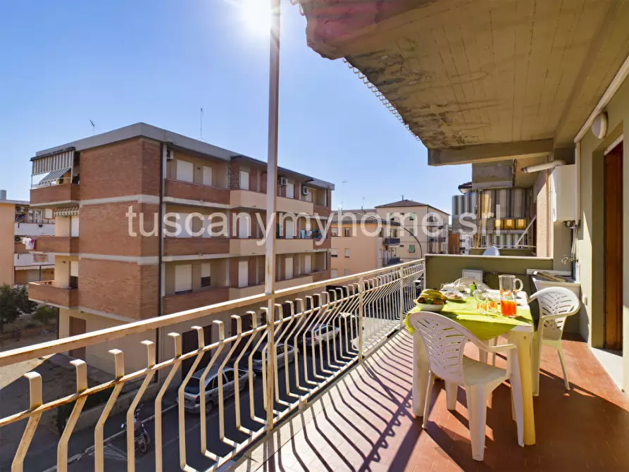 Immagine 3 di Appartamento in vendita  in Via 2 Giugno a Follonica