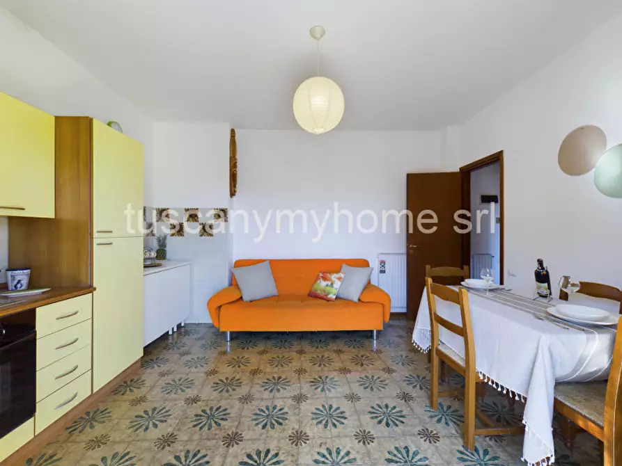 Immagine 5 di Appartamento in vendita  in Via 2 Giugno a Follonica