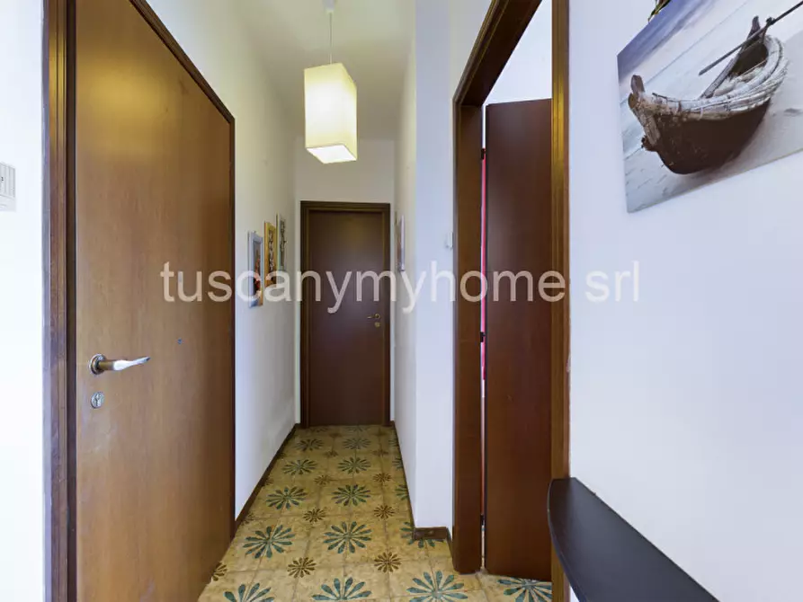 Immagine 11 di Appartamento in vendita  in Via 2 Giugno a Follonica