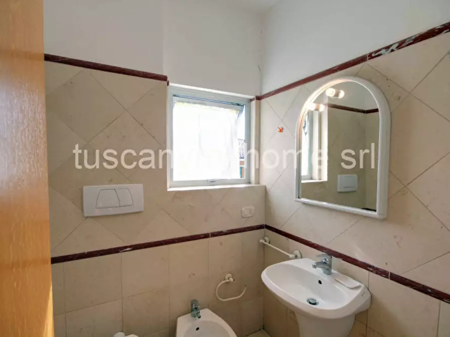 Immagine 12 di Appartamento in vendita  in Via Matteotti a Castiglione Della Pescaia