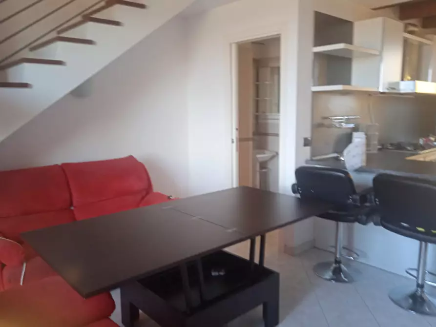 Immagine 2 di Appartamento in vendita  a Mondolfo