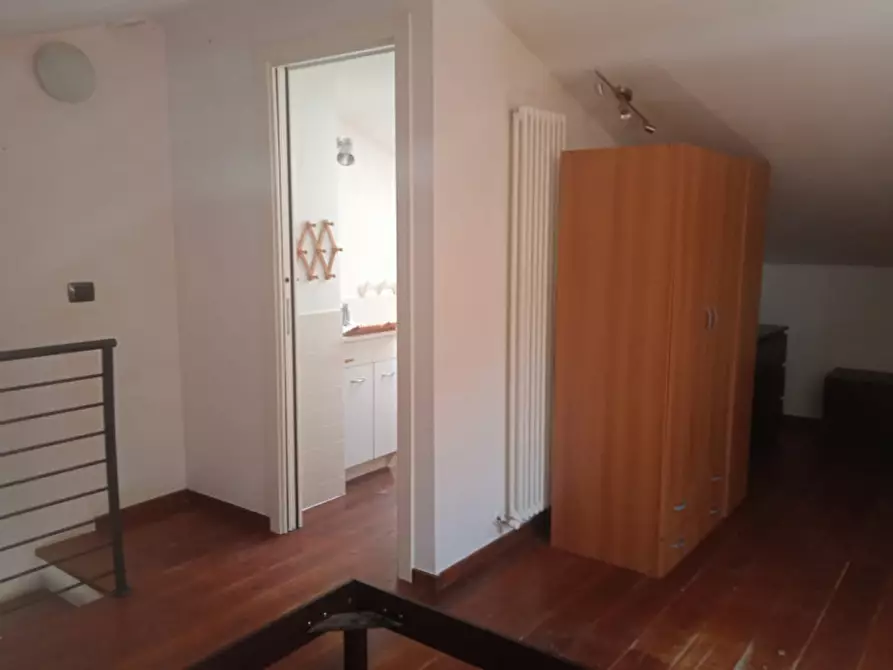 Immagine 11 di Appartamento in vendita  a Mondolfo