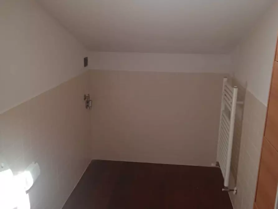 Immagine 20 di Appartamento in vendita  a Mondolfo