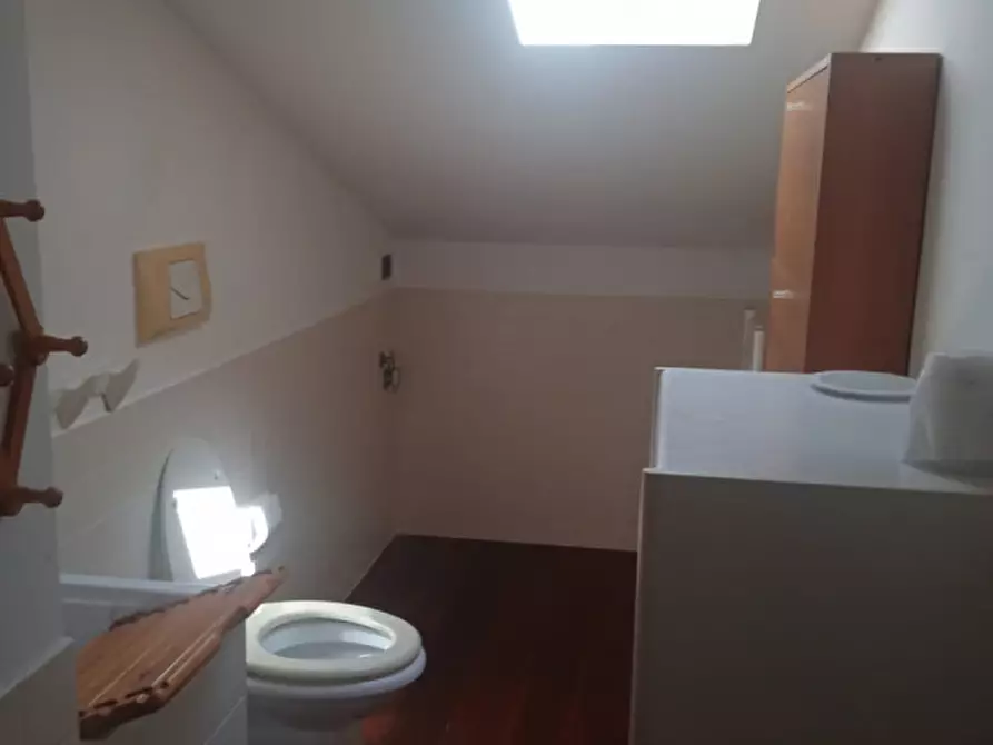 Immagine 21 di Appartamento in vendita  a Mondolfo