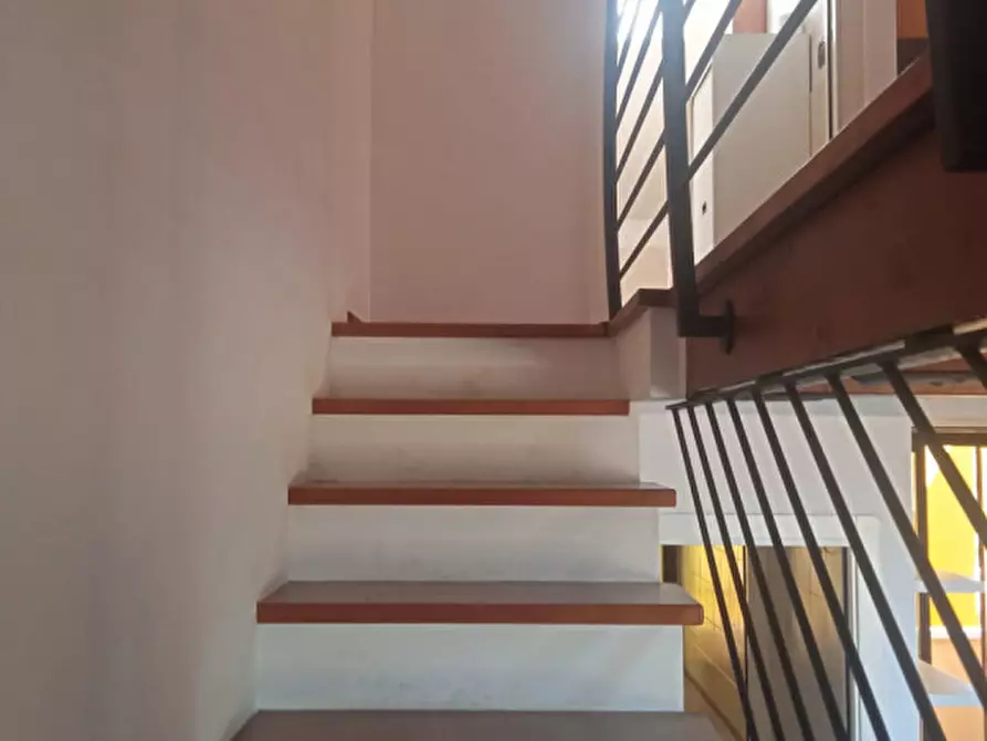 Immagine 22 di Appartamento in vendita  a Mondolfo