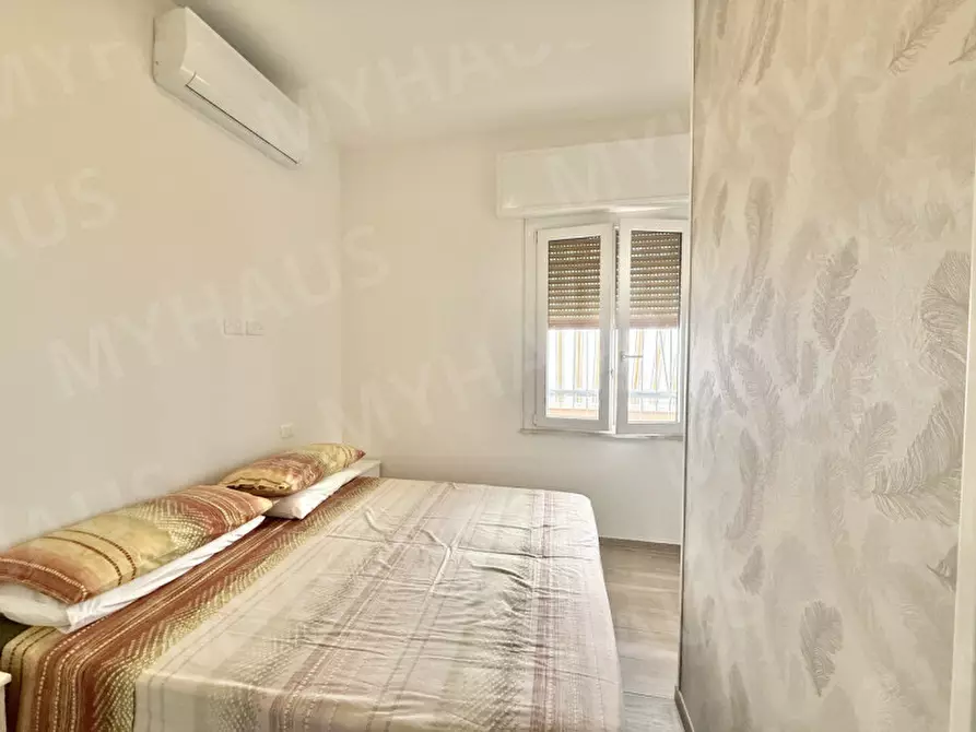 Immagine 15 di Appartamento in vendita  in Viale Andrea Mantegna, 23 a Cesenatico