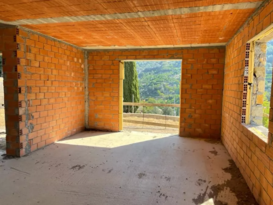 Immagine 9 di Villa in vendita  in via silvio pellico a Bordighera