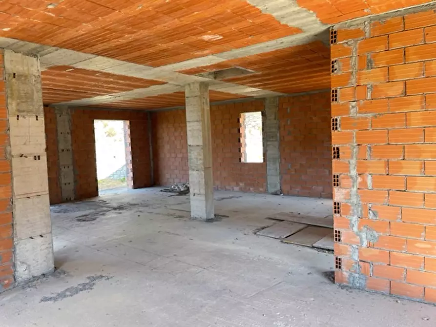 Immagine 10 di Villa in vendita  in via silvio pellico a Bordighera