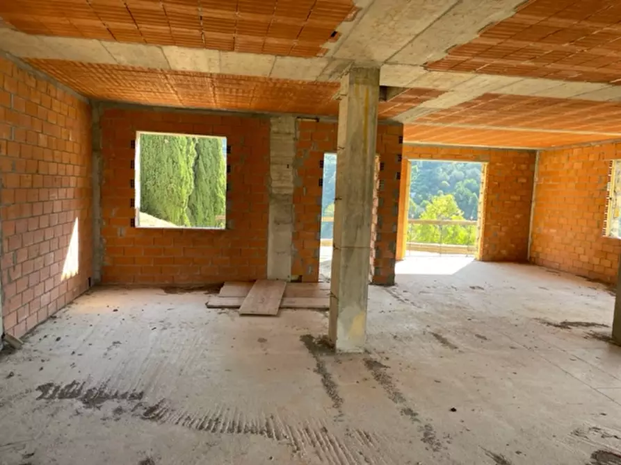 Immagine 11 di Villa in vendita  in via silvio pellico a Bordighera