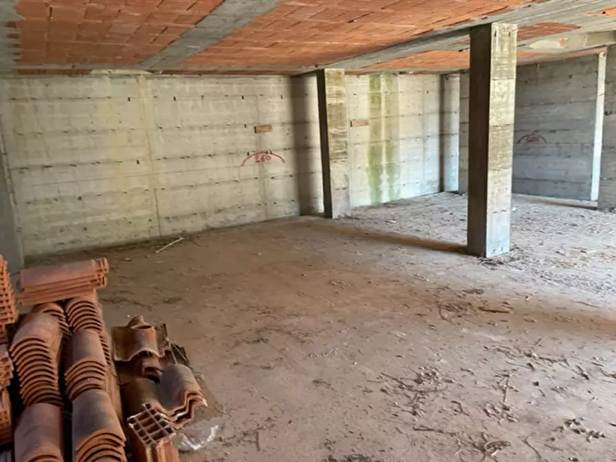 Immagine 15 di Villa in vendita  in via silvio pellico a Bordighera