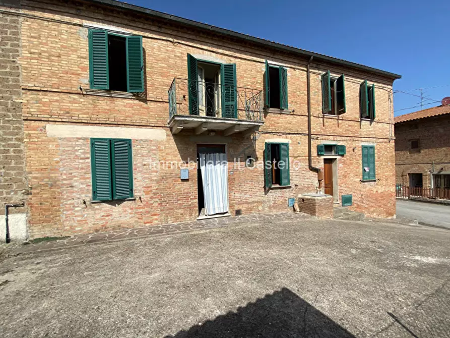 Immagine 1 di Villetta a schiera in vendita  in Via Etruria a Castiglione Del Lago