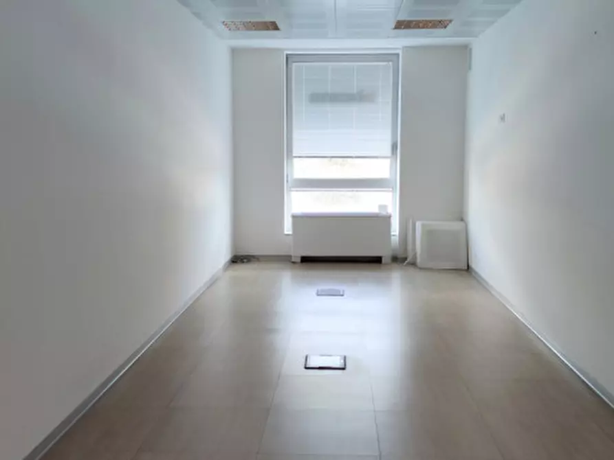 Immagine 6 di Ufficio in affitto  in VIA VECCHIA FERRIERA, VICENZA a Vicenza