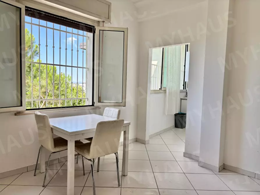 Immagine 3 di Appartamento in vendita  in Viale Antonio Canova 37 a Cesenatico