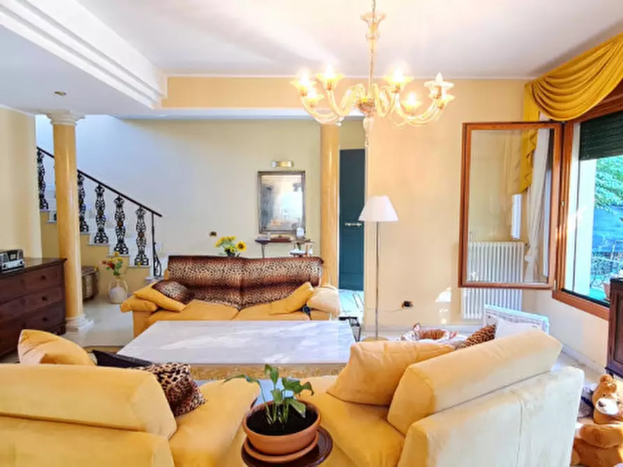 Immagine 15 di Casa indipendente in vendita  in San pio x a Abano Terme