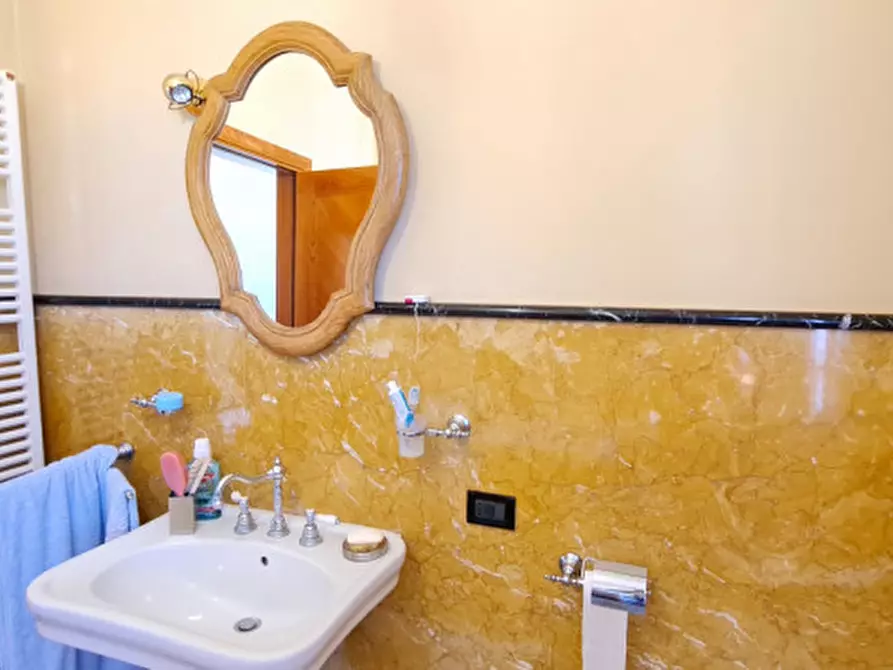 Immagine 30 di Casa indipendente in vendita  in San pio x a Abano Terme