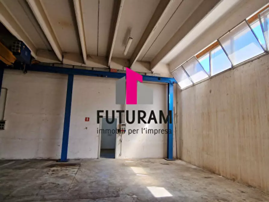 Immagine 5 di Capannone industriale in affitto  in Viale dell'Industria, 16 a Castelgomberto