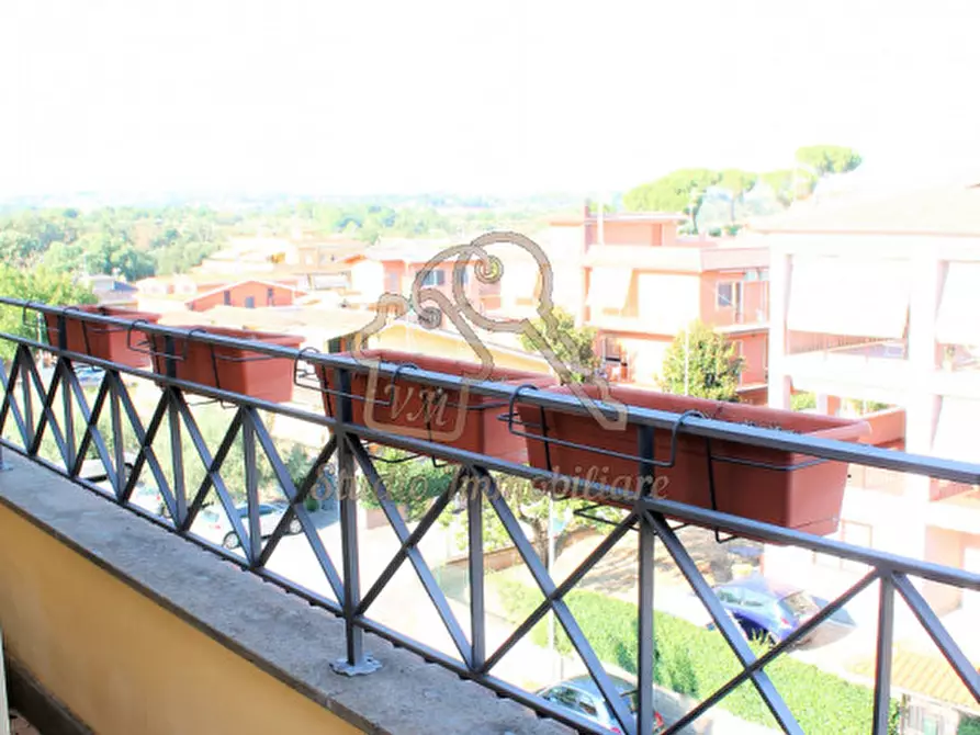 Immagine 7 di Appartamento in vendita  in via visano 31 a Roma