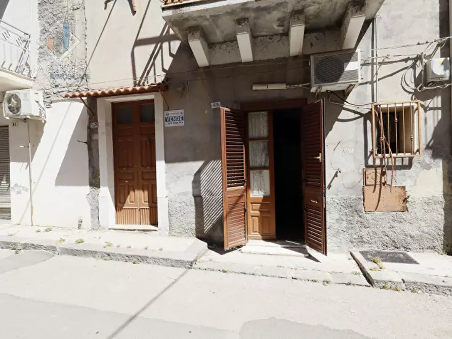 Immagine 20 di Casa indipendente in vendita  in via Galileo Galilei n.65 a Palagonia