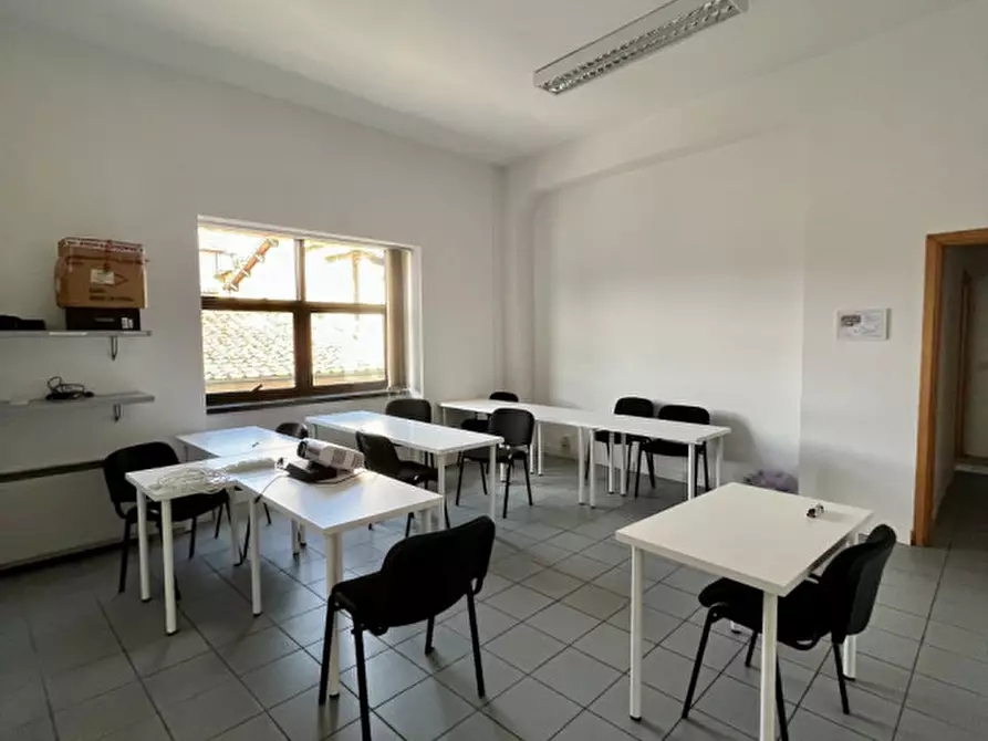 Immagine 15 di Ufficio in affitto  in piazzale dell'antica gora a Montevarchi