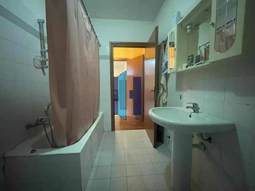 Immagine 12 di Appartamento in vendita  in via Fiorentini 20 a Brescia