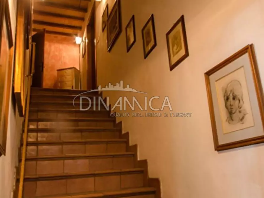 Immagine 21 di Agriturismo in vendita  a Castelfiorentino