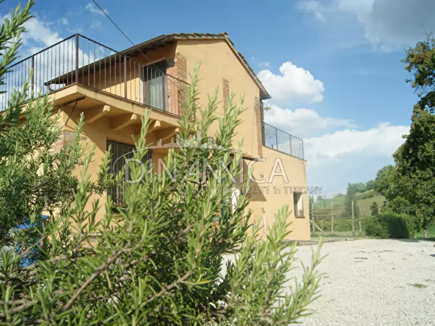 Immagine 49 di Agriturismo in vendita  a Castelfiorentino