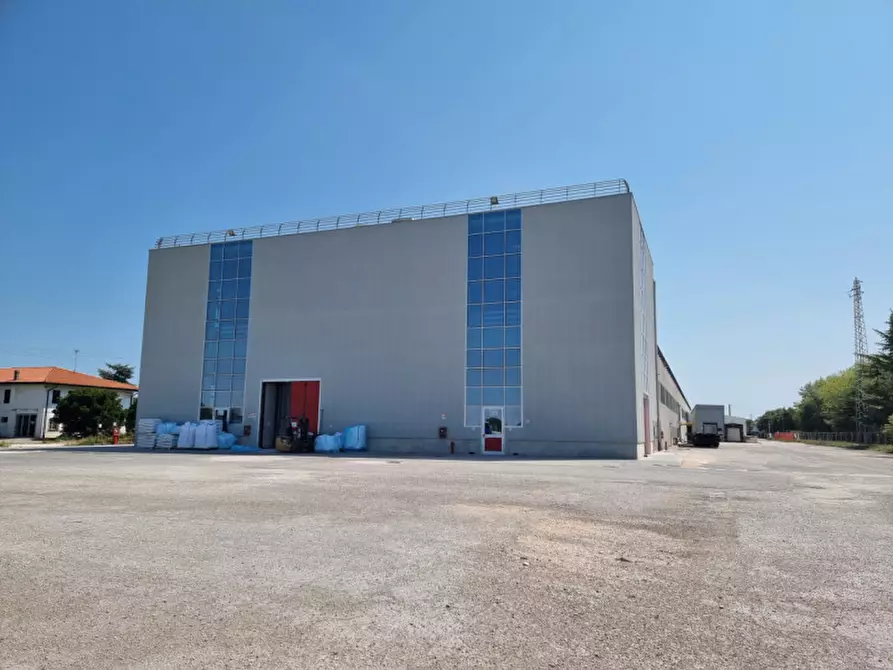 Immagine 10 di Capannone industriale in vendita  in via roma a Pontelongo