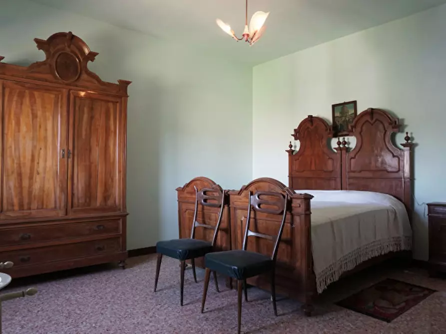 Immagine 5 di Rustico / casale in vendita  in Via Vittorina Nenni, 26/24 a Torrile