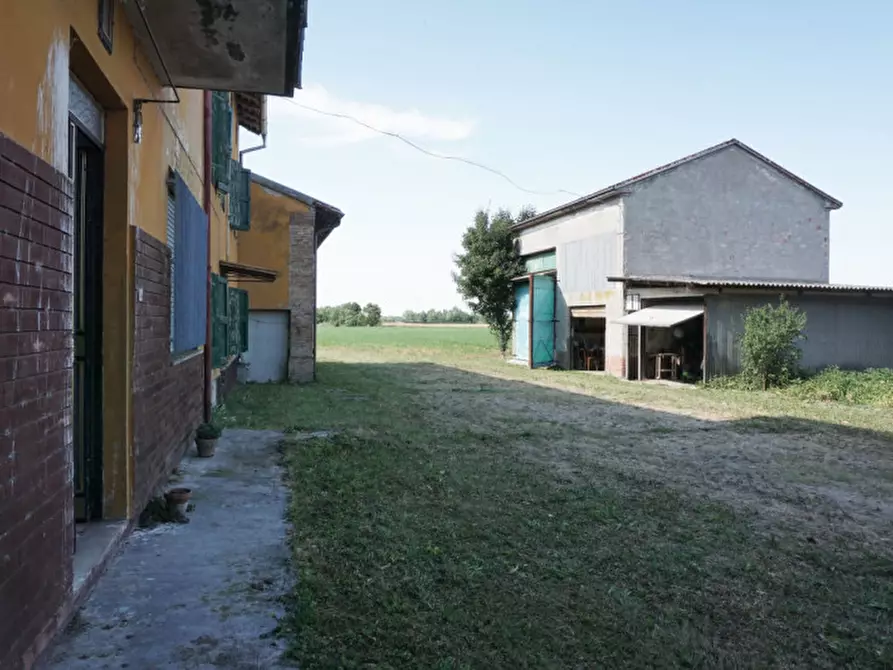 Immagine 32 di Villetta a schiera in vendita  in Via Vittorina Nenni, 24 a Torrile