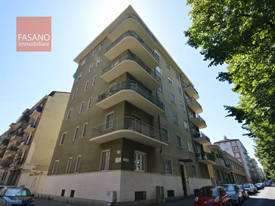 Immagine 1 di Camera in affitto  in Via Tirreno 145 a Torino