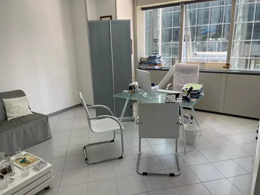 Immagine 15 di Ufficio in affitto  in Centro Direzionale a Napoli