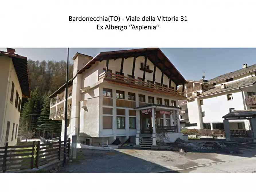 Immagine 1 di Hotel in vendita  in VIALE DELLA VITTORIA 31 a Bardonecchia